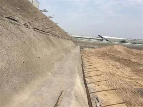 江苏河道边坡加固